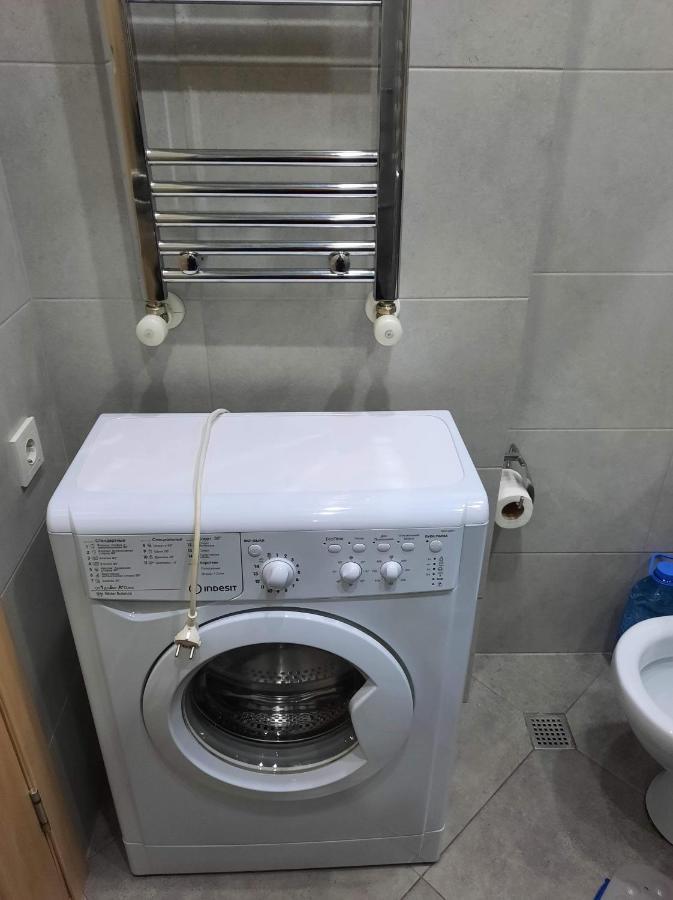 Yalcin Star Residence Diana'S Flat Batoemi Buitenkant foto